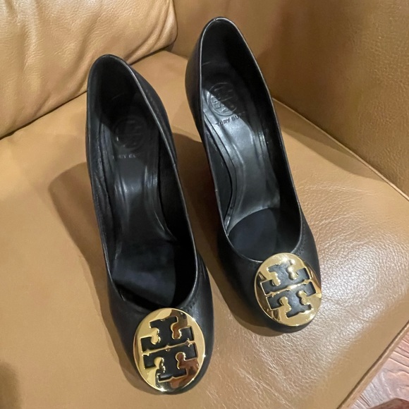 Tory Burch Sophia Wedge - Picture 3 of 4